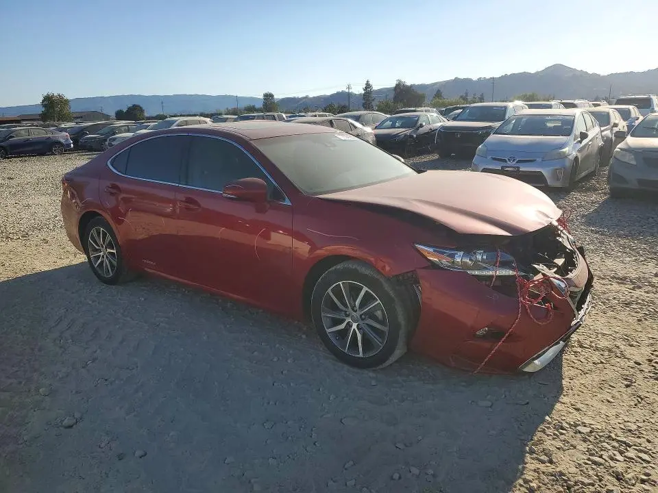 2016 LEXUS ES 300H  