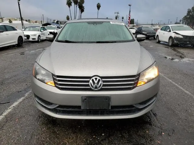 2014 VOLKSWAGEN PASSAT SE  
