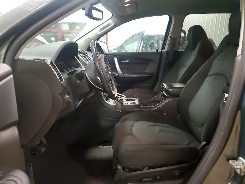2011 GMC ACADIA SLE  