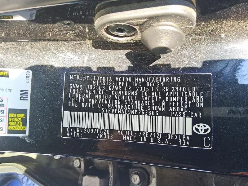 2021 TOYOTA COROLLA LE  