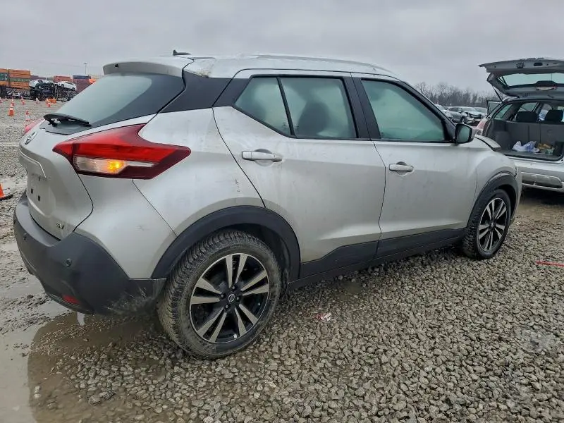 2020 NISSAN KICKS SV  