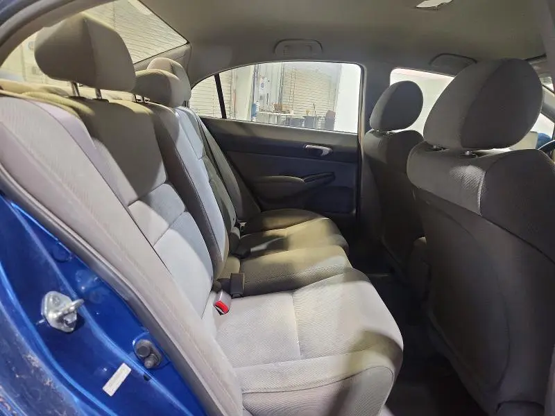 2011 HONDA CIVIC LX  