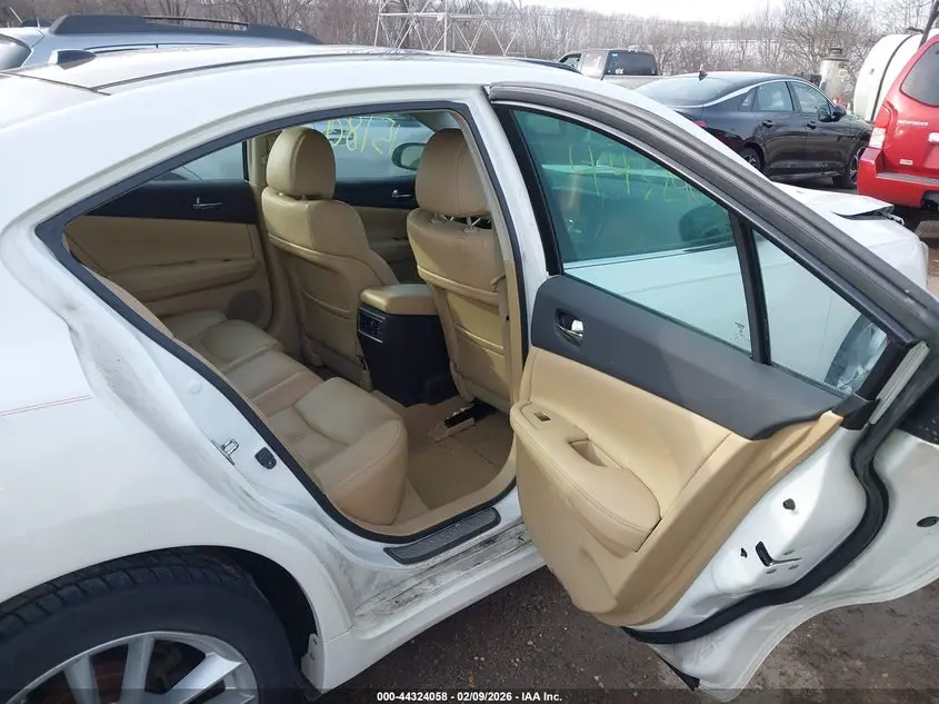 2011 NISSAN MAXIMA 3.5 SV