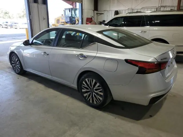 2024 NISSAN ALTIMA SV  