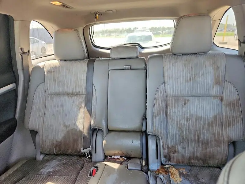 2015 TOYOTA HIGHLANDER LE PLUS  