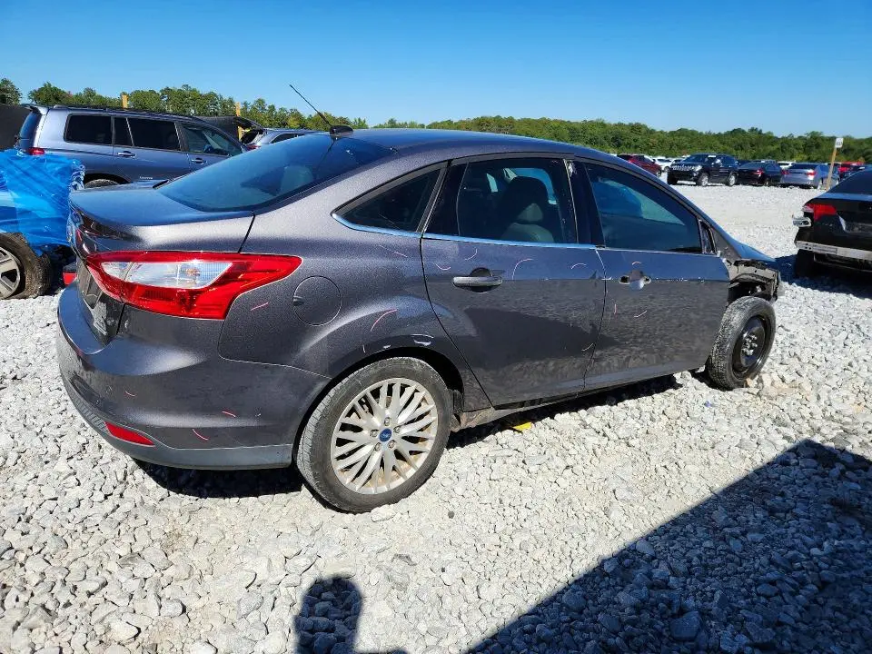 2012 FORD FOCUS SEL  