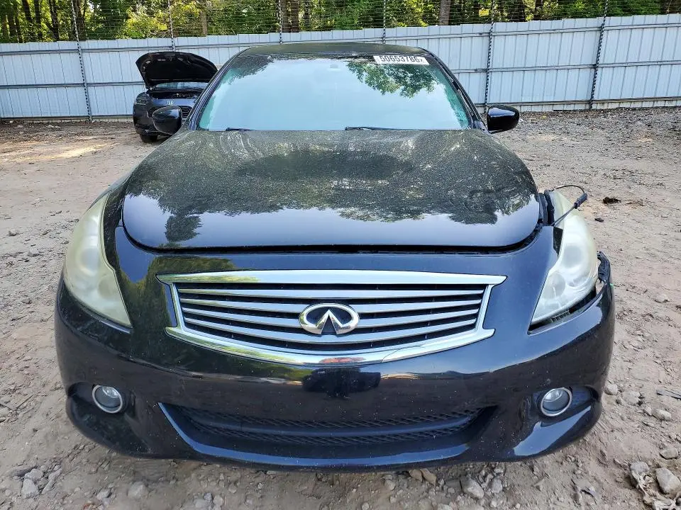 2013 INFINITI G37   