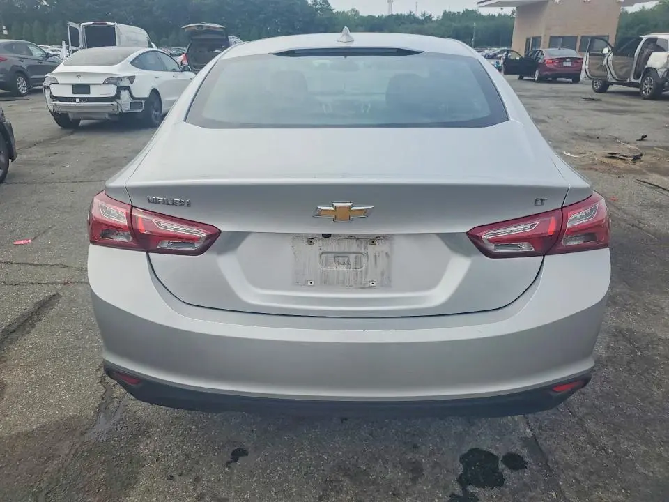 2022 CHEVROLET MALIBU LT  