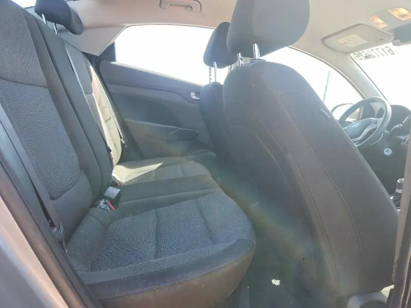 2021 HYUNDAI ACCENT SE  