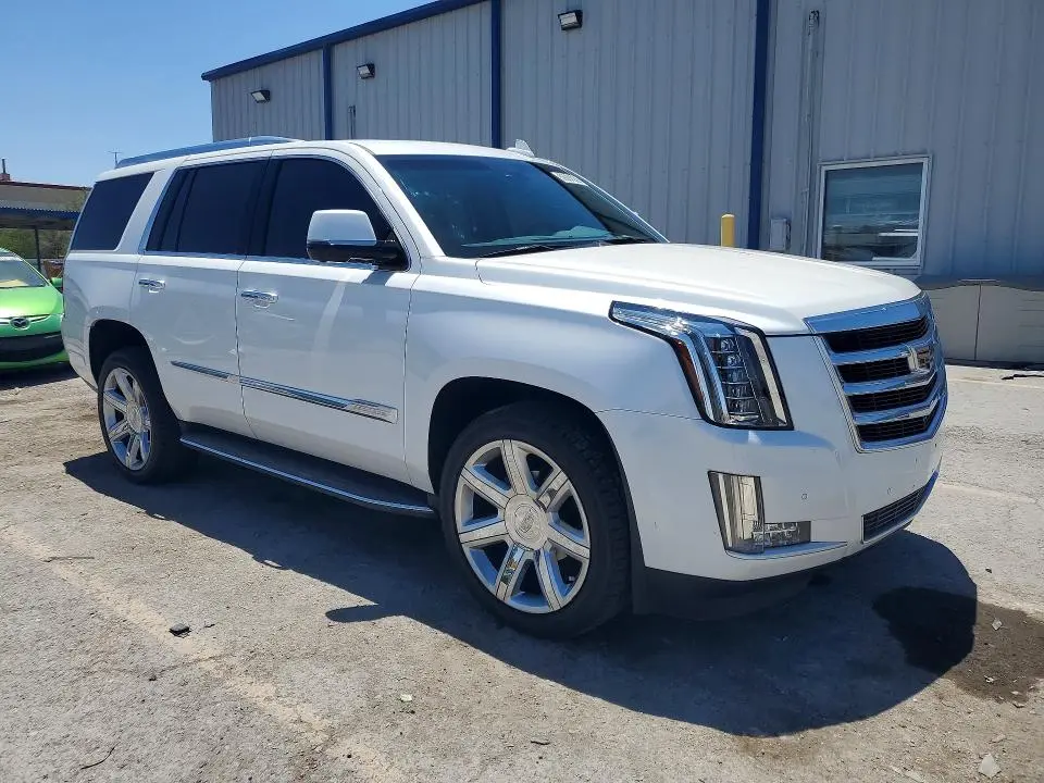 2016 CADILLAC ESCALADE LUXURY  