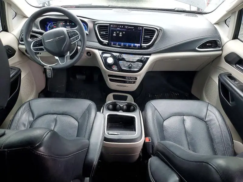 2022 CHRYSLER PACIFICA HYBRID TOURING L  