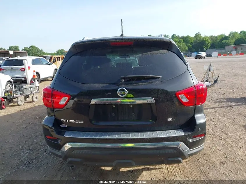 2018 NISSAN PATHFINDER SL
