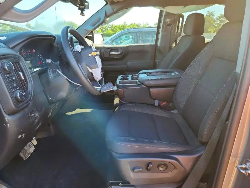 2024 CHEVROLET SILVERADO K1500 CUSTOM  