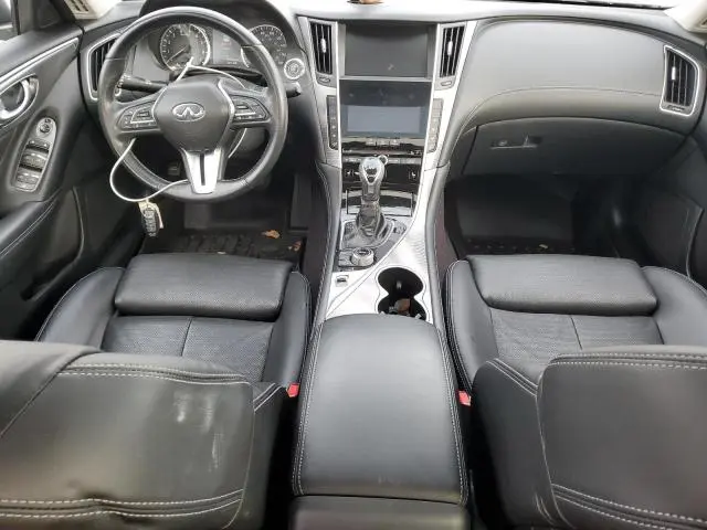 2019 INFINITI Q50 LUXE  