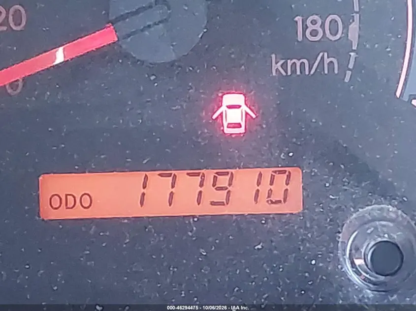 2011 TOYOTA TUNDRA GRADE 5.7L V8
