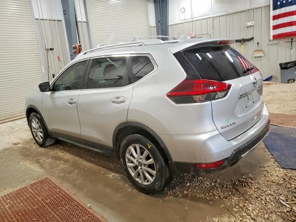 2020 NISSAN ROGUE SV  
