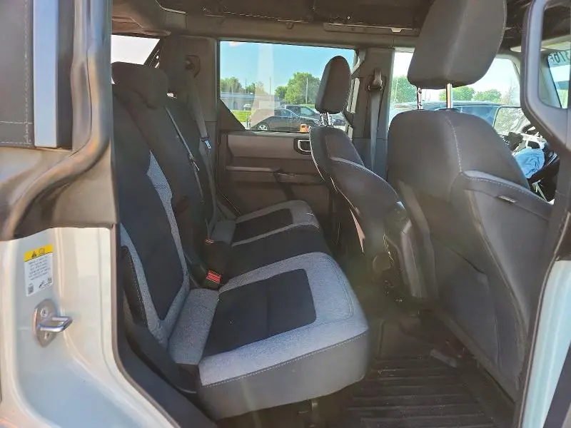 2023 FORD BRONCO BASE  
