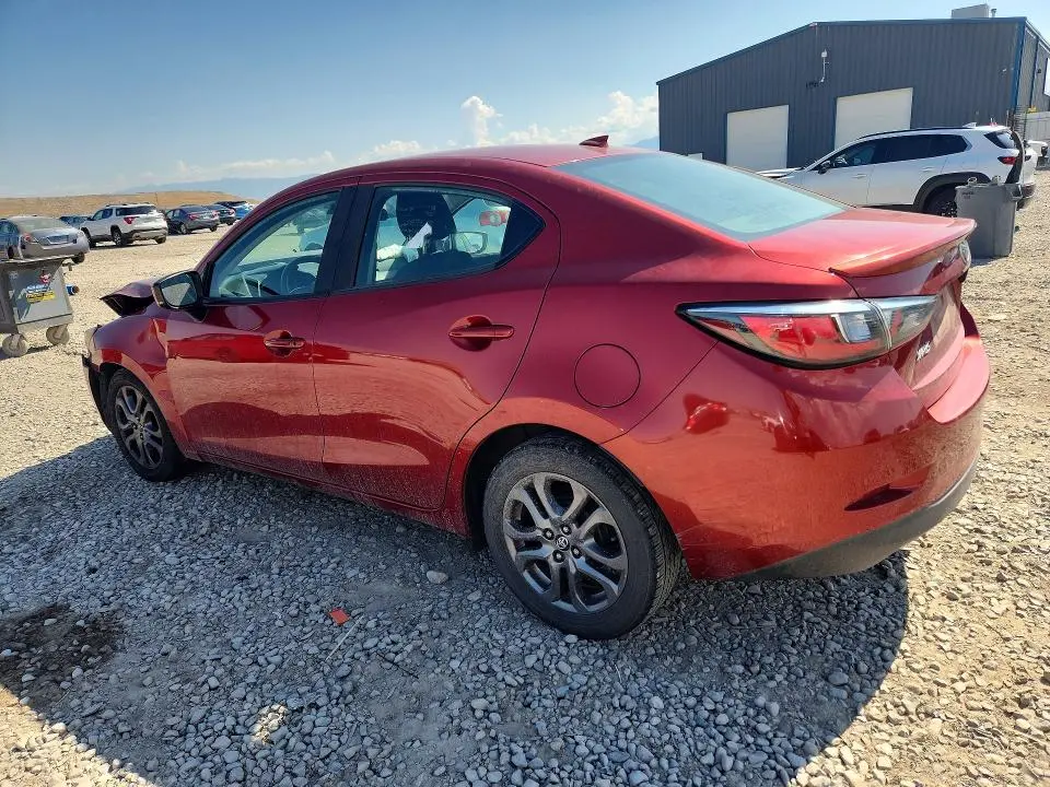 2019 TOYOTA YARIS LE  