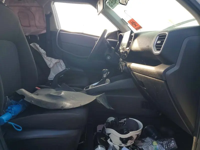 2021 HYUNDAI VENUE SE  