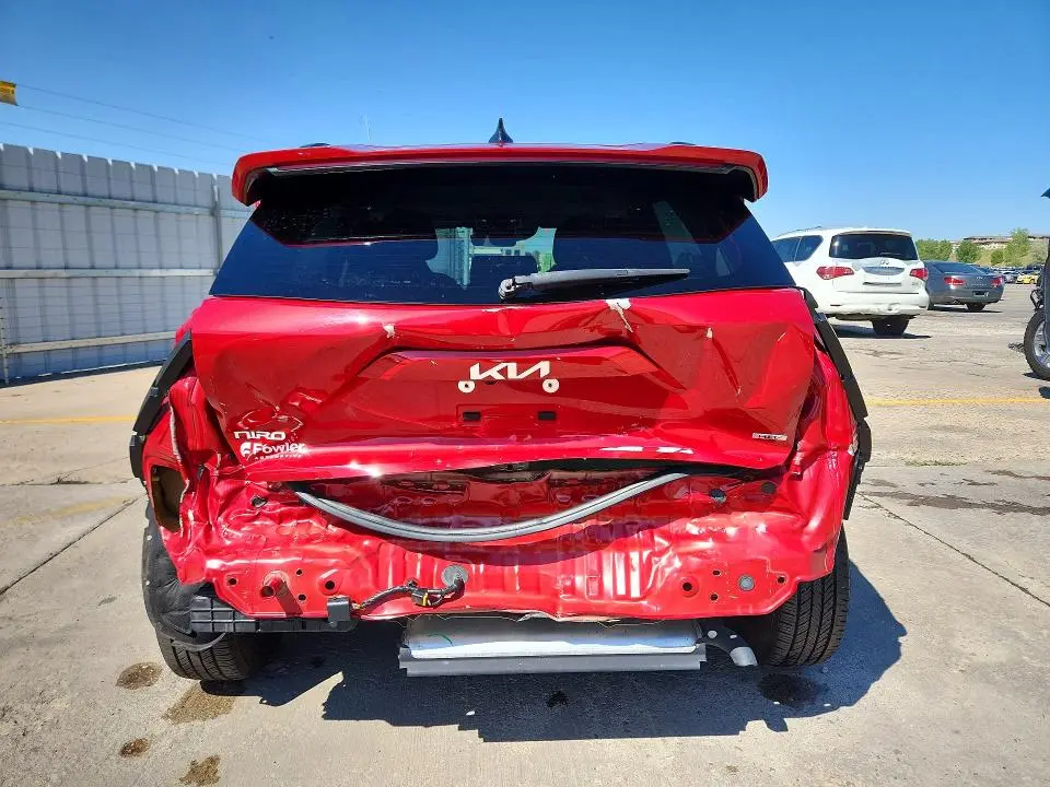 2023 KIA NIRO EX  
