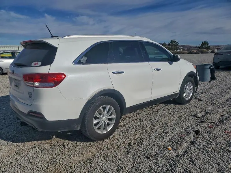 2018 KIA SORENTO LX  