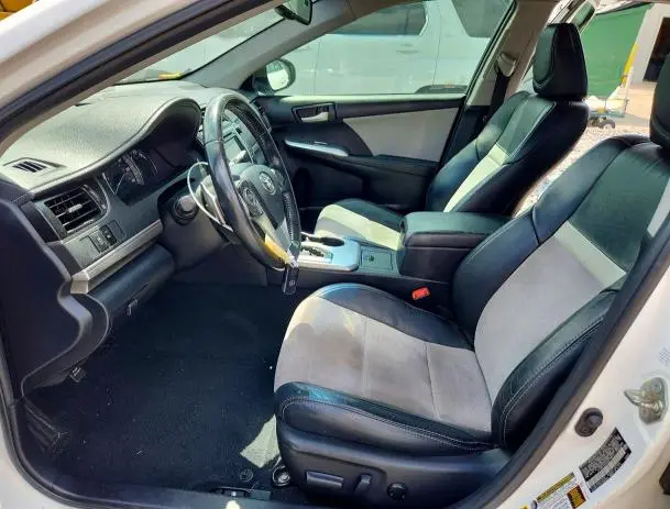 2012 TOYOTA CAMRY SE V6  