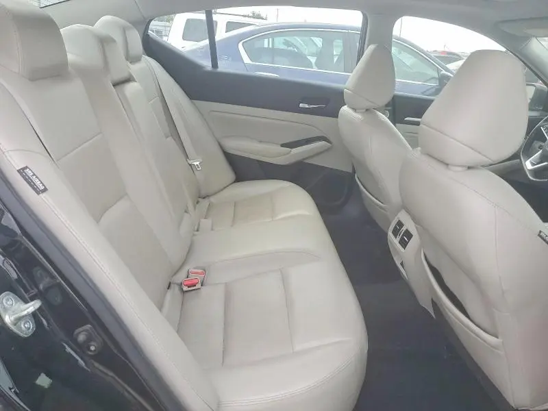 2020 NISSAN ALTIMA SL  