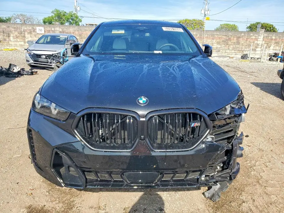 2026 BMW X6 M60I  