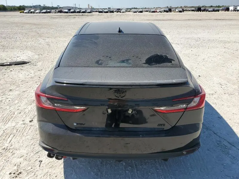 2025 TOYOTA CAMRY XSE  