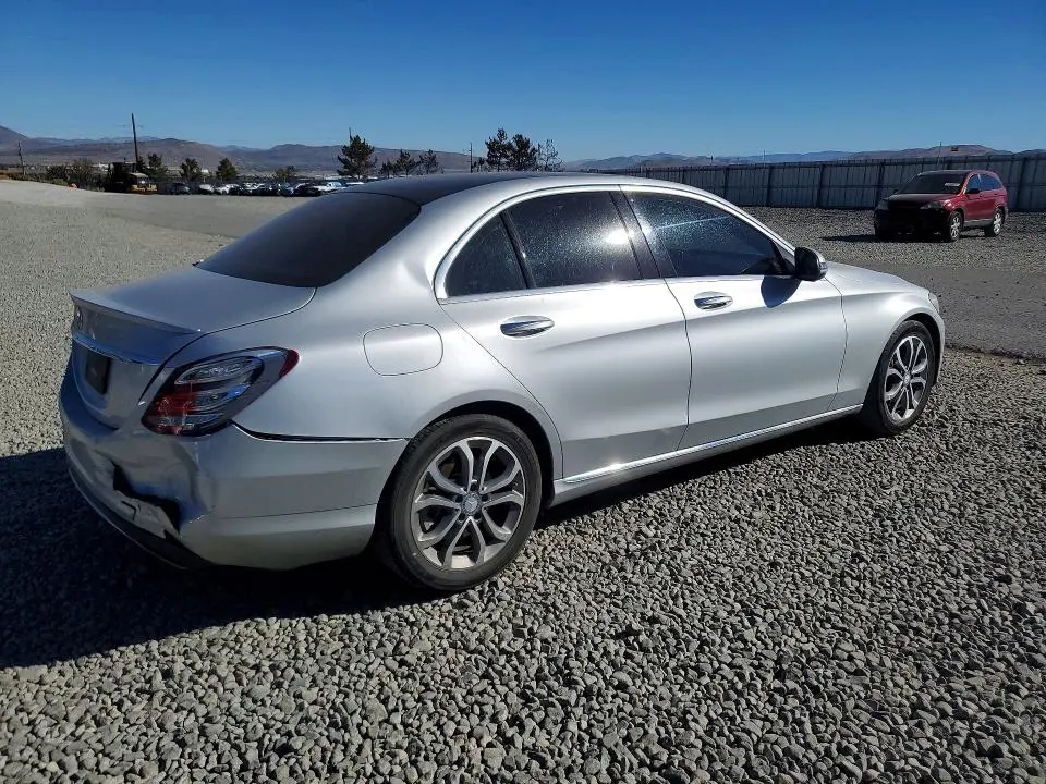 2016 MERCEDES-BENZ C 300  