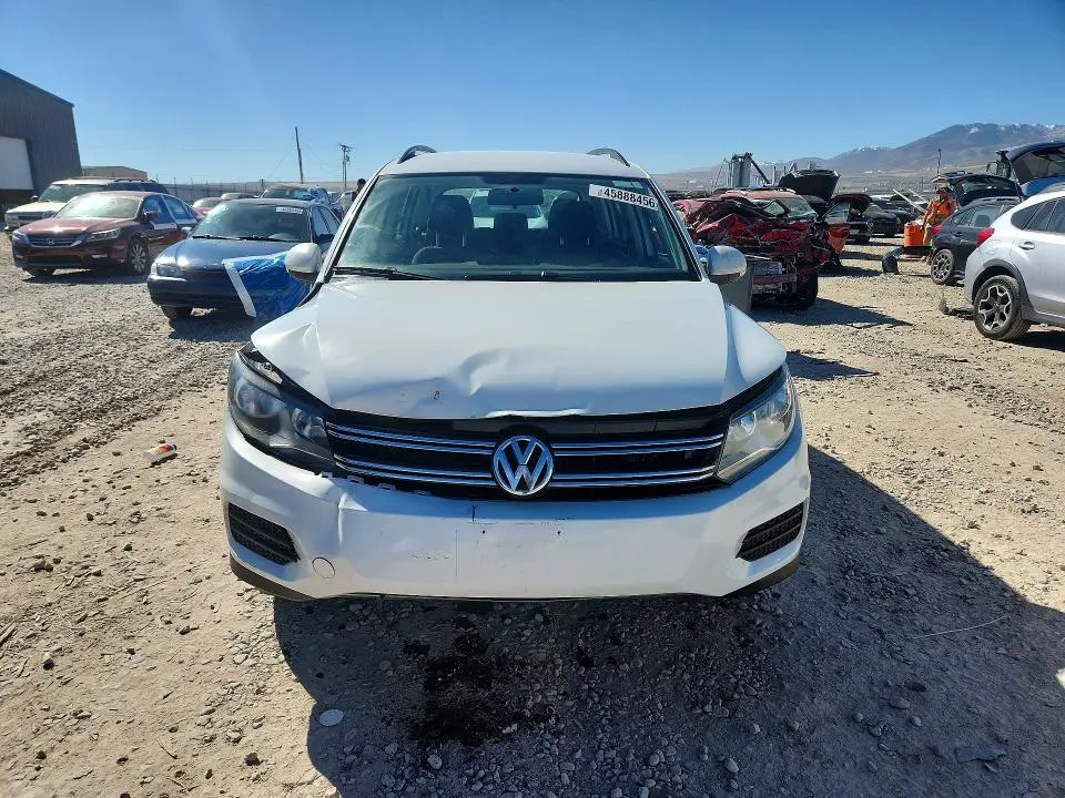 2017 VOLKSWAGEN TIGUAN S  