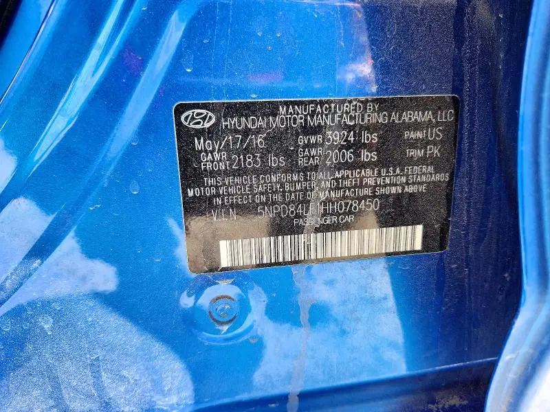 2017 HYUNDAI ELANTRA SE  