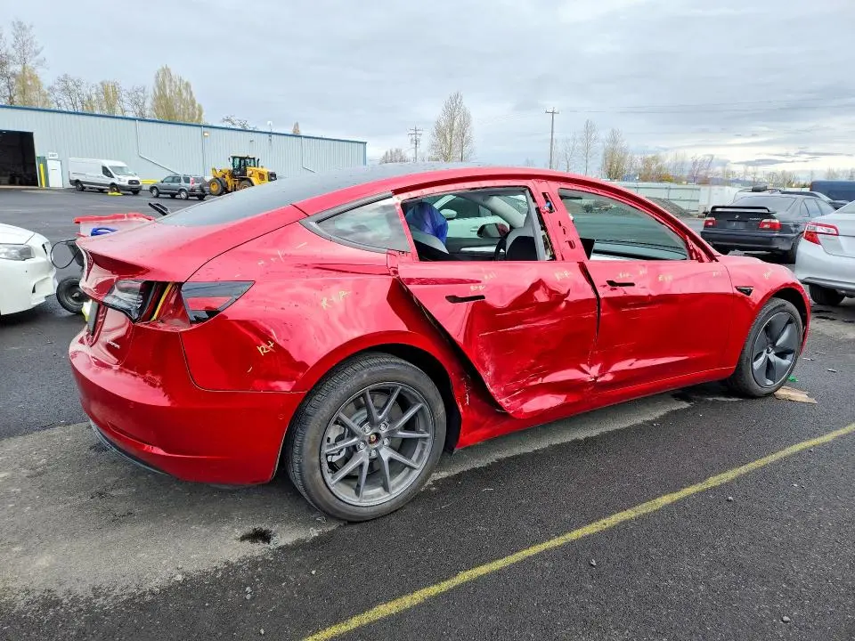 2022 TESLA MODEL 3   