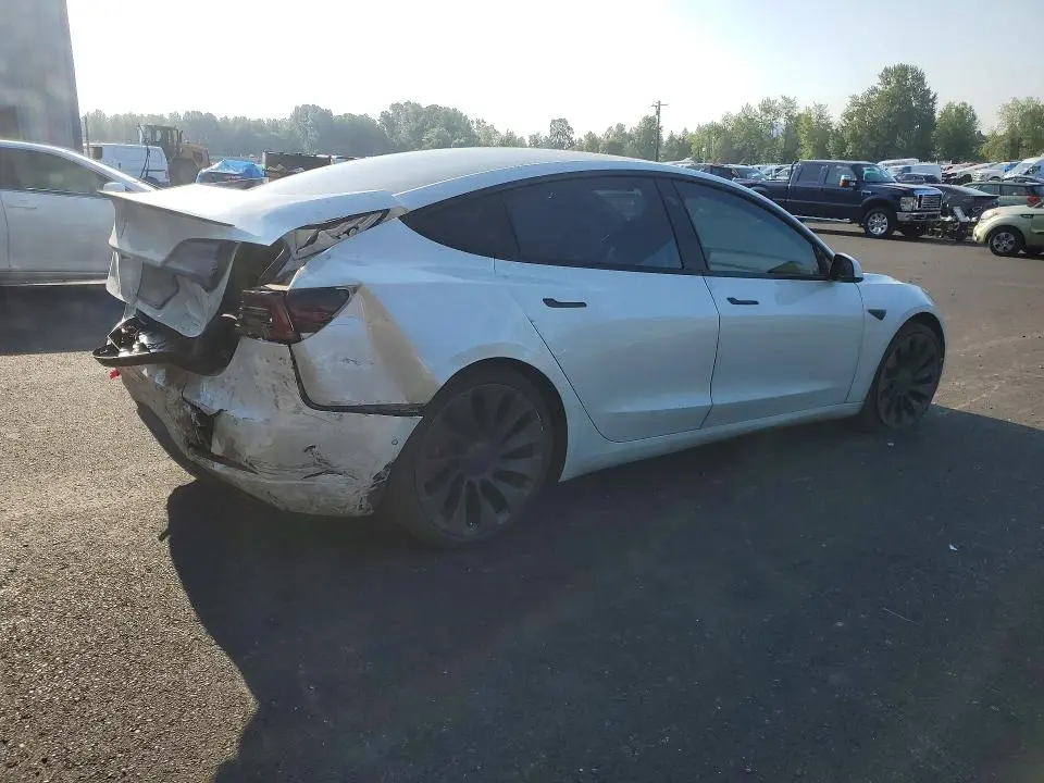 2021 TESLA MODEL 3   