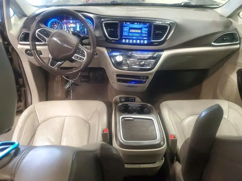 2017 CHRYSLER PACIFICA TOURING L PLUS  