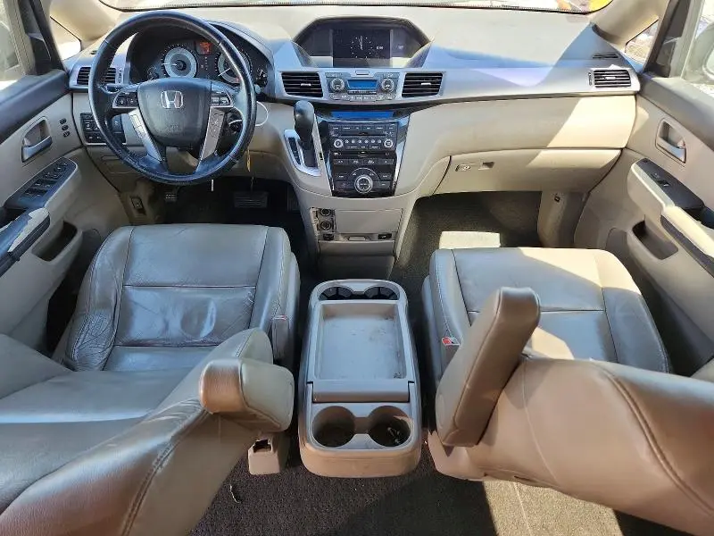2011 HONDA ODYSSEY TOURING  