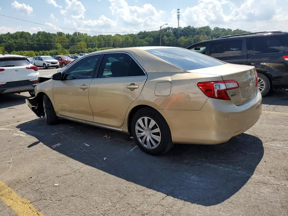 2012 TOYOTA CAMRY LE  