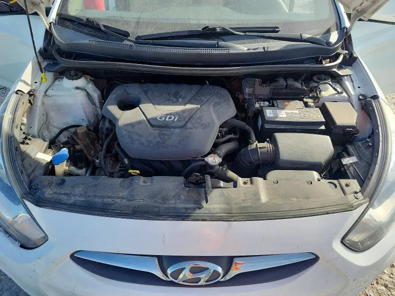 2013 HYUNDAI ACCENT GLS  
