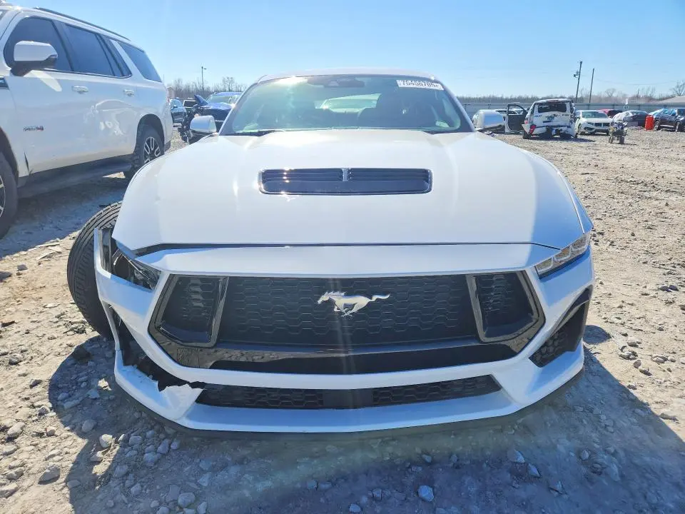 2024 FORD MUSTANG GT  