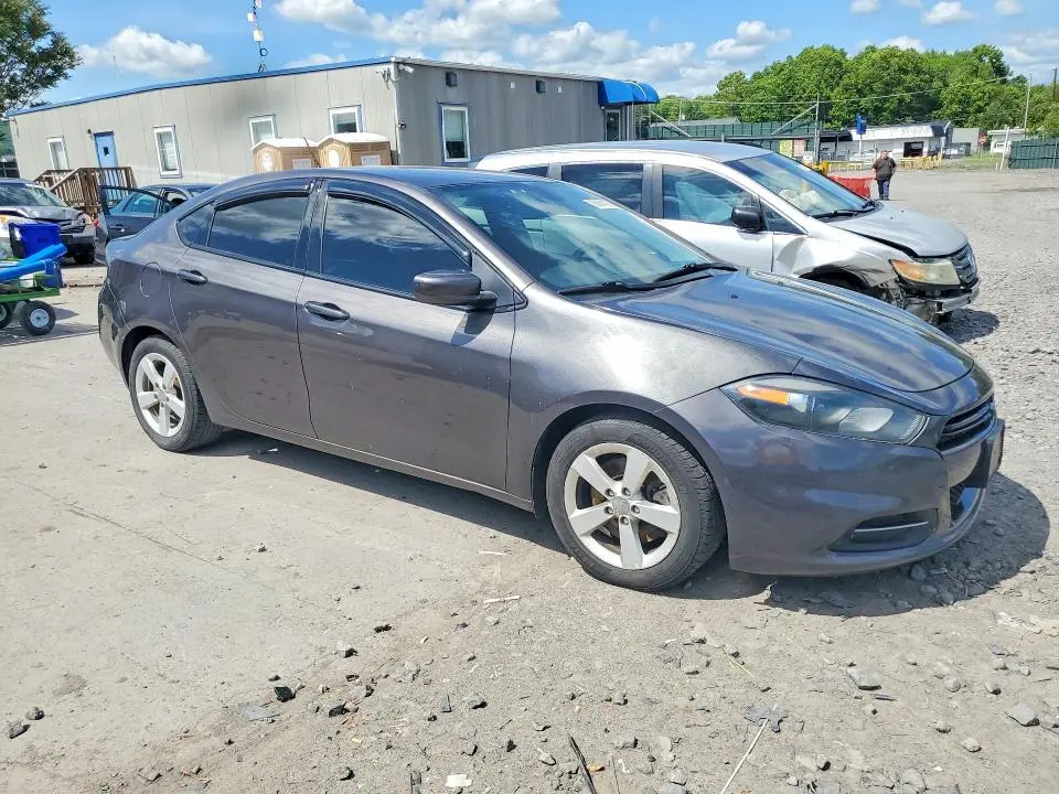 2016 DODGE DART SXT  
