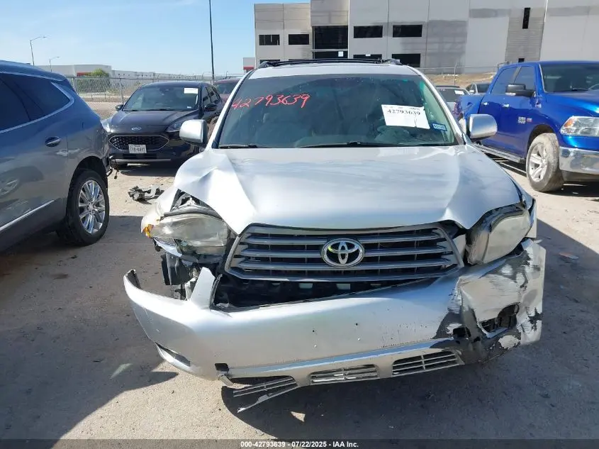2010 TOYOTA HIGHLANDER SE