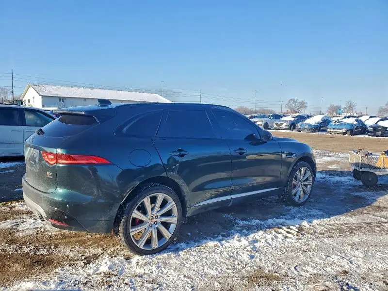 2017 JAGUAR F-PACE S  