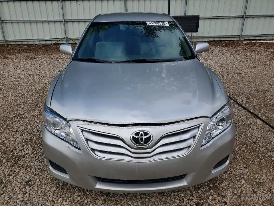 2011 TOYOTA CAMRY BASE  