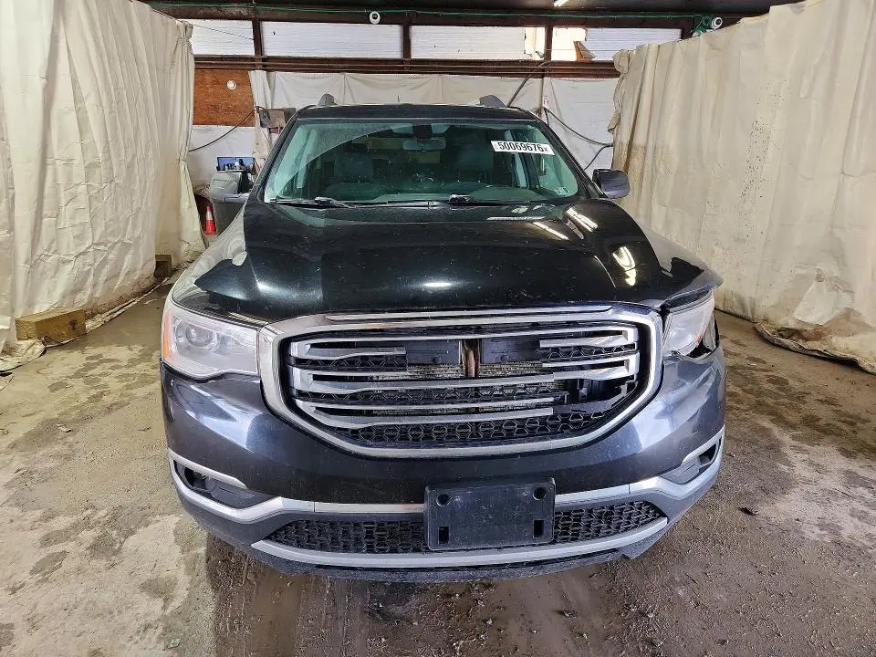 2017 GMC ACADIA SLE  