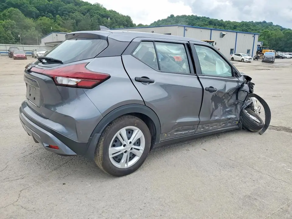2024 NISSAN KICKS S  
