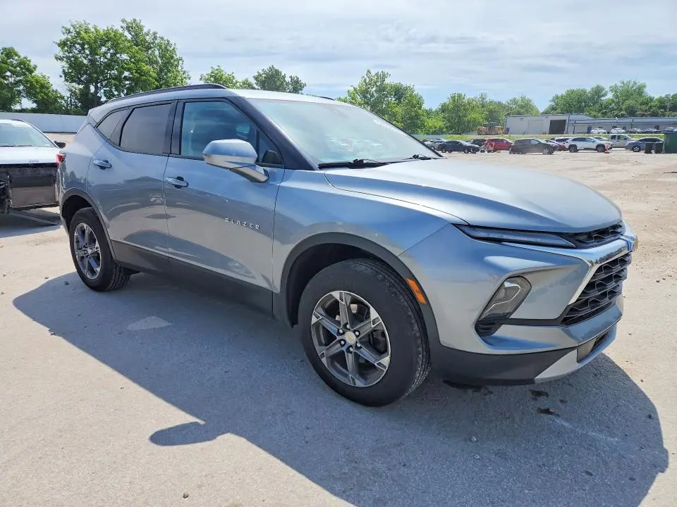 2023 CHEVROLET BLAZER 2LT  