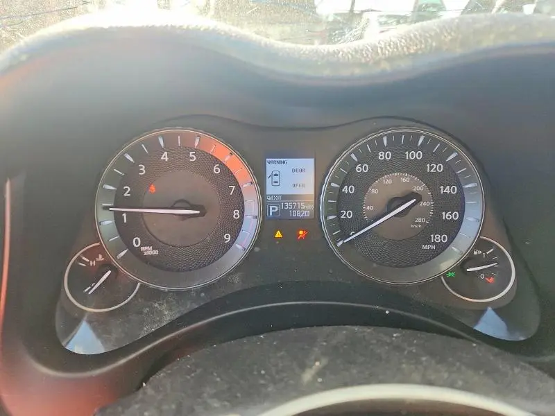 2017 INFINITI Q70 3.7  