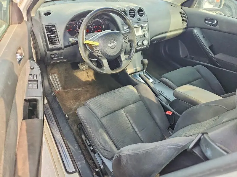 2010 NISSAN ALTIMA S  