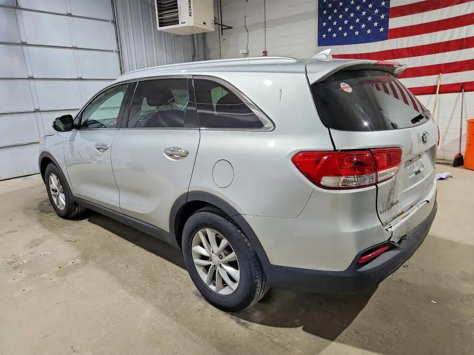 2018 KIA SORENTO LX  