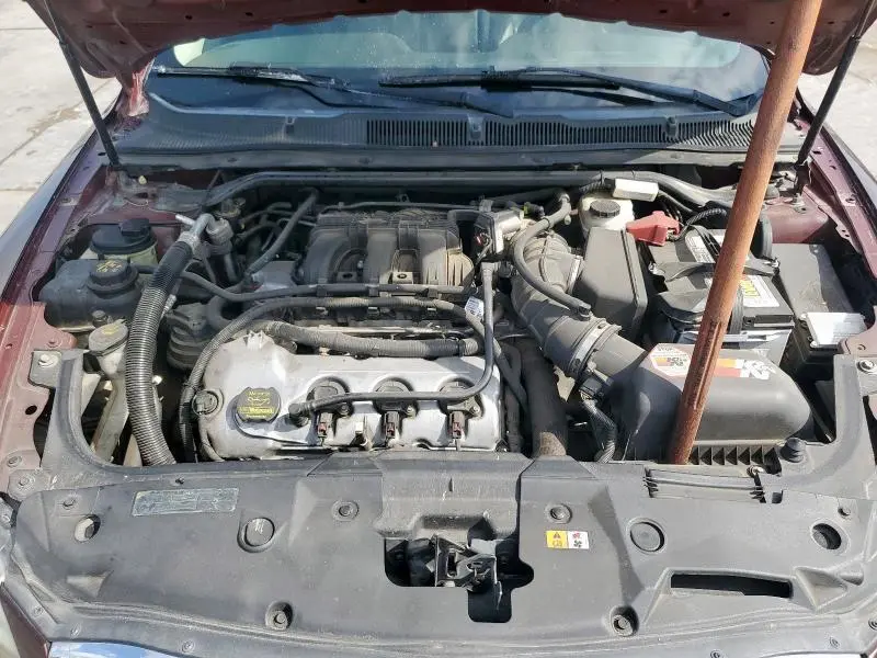 2010 FORD TAURUS LIMITED  